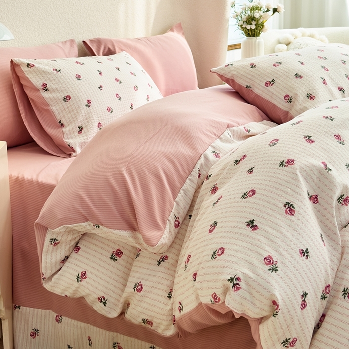 91家纺网 家纺一手货源 找家纺 富之航家纺 2024新款提花泡泡棉四件套 花季