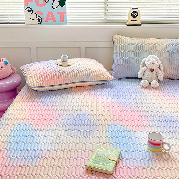 91家纺网 家纺一手货源 找家纺 米帛家纺 2024新款A类凉感丝卡通乳胶凉席-绑带款 星空