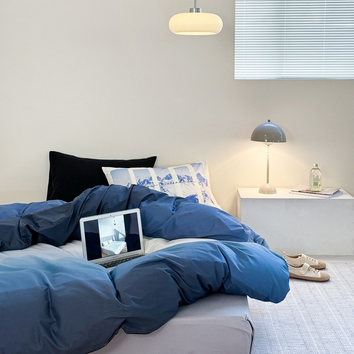 91家纺网 家纺一手货源 找家纺 艾沁家纺 2024新款40支全棉渐变色混搭四件套 渐变蓝