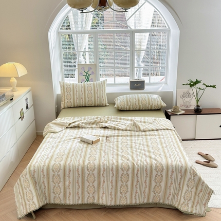 91家纺网 家纺一手货源 找家纺 星期八 2024新款全棉夏被四件套 花穗