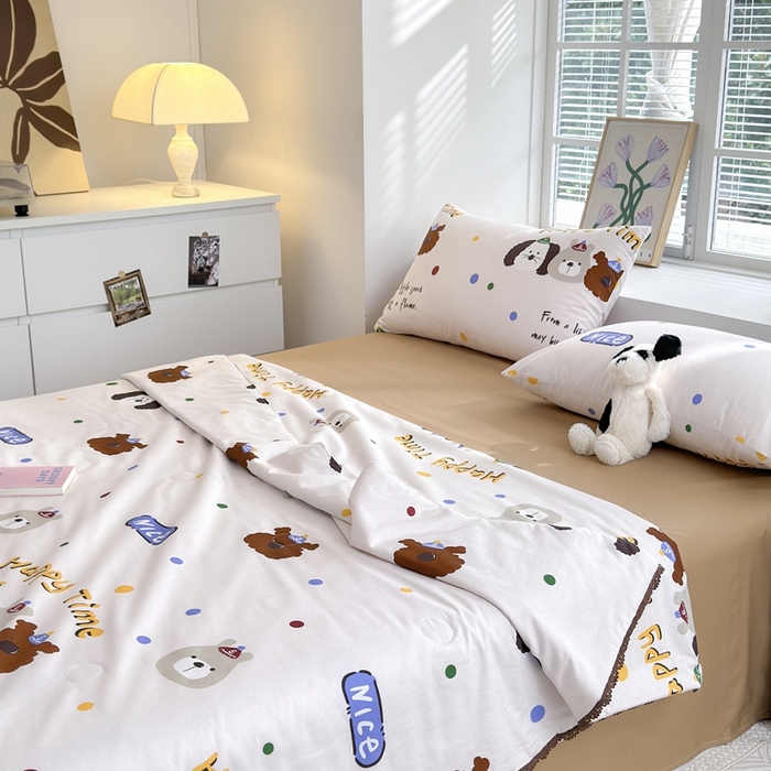 91家纺网 家纺一手货源 找家纺 星期八 2024新款全棉夏被四件套 波点狗