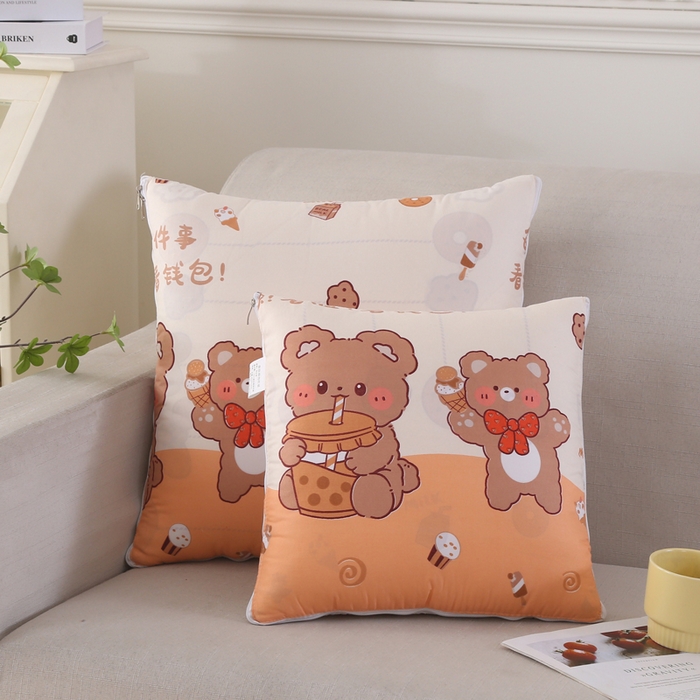 91家纺网 家纺一手货源 找家纺 铭宣家居2025新增花型 亲肤柔软棉被抱枕被 奶茶熊