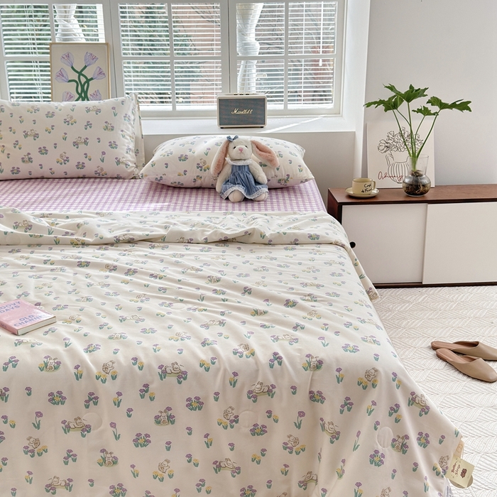 91家纺网 家纺一手货源 找家纺 星期八 2024新款全棉夏被四件套 花园兔