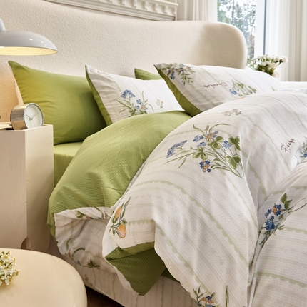 富之航家纺 2024新款提花泡泡棉四件套 简爱