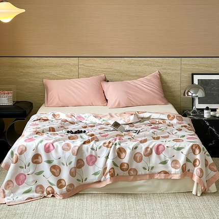 91家纺网 家纺一手货源 找家纺 顾里 2024新款60支天丝莱赛尔夏被 红樱桃