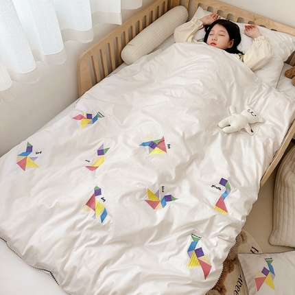 91家纺网 家纺一手货源 找家纺  庭彤 2024新款100支长绒棉刺绣贴布绣单品三件套 七巧小动物