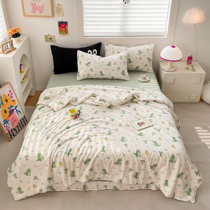 91家纺网 家纺一手货源 找家纺 迷尚 2024新款全棉双层纱大豆夏被 恐龙世界