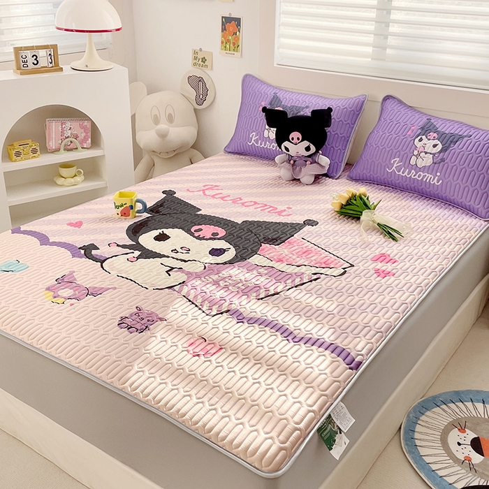 91家纺网 家纺一手货源 找家纺 米帛家纺 2024新款大版三丽鸥A类凉感丝乳胶凉席-绑带款 巧克力库洛米