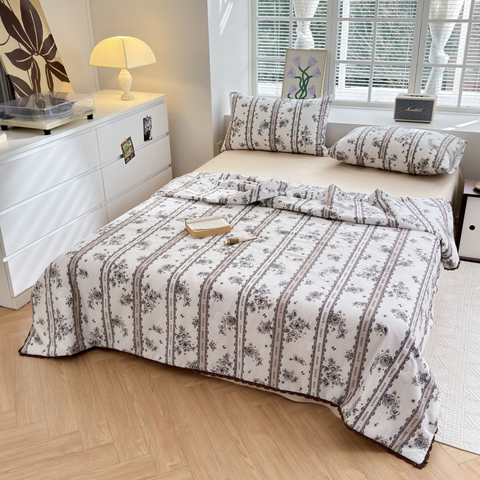 91家纺网 家纺一手货源 找家纺 星期八 2024新款全棉夏被四件套 黑茶