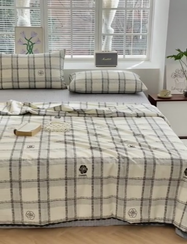 91家纺网 家纺一手货源 找家纺 星期八 2024新款全棉夏被四件套 奈香