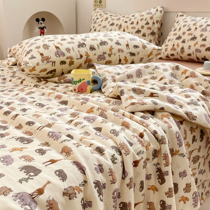 91家纺网 家纺一手货源 找家纺 迷尚 2024新款全棉双层纱大豆夏被 萌宠乐园