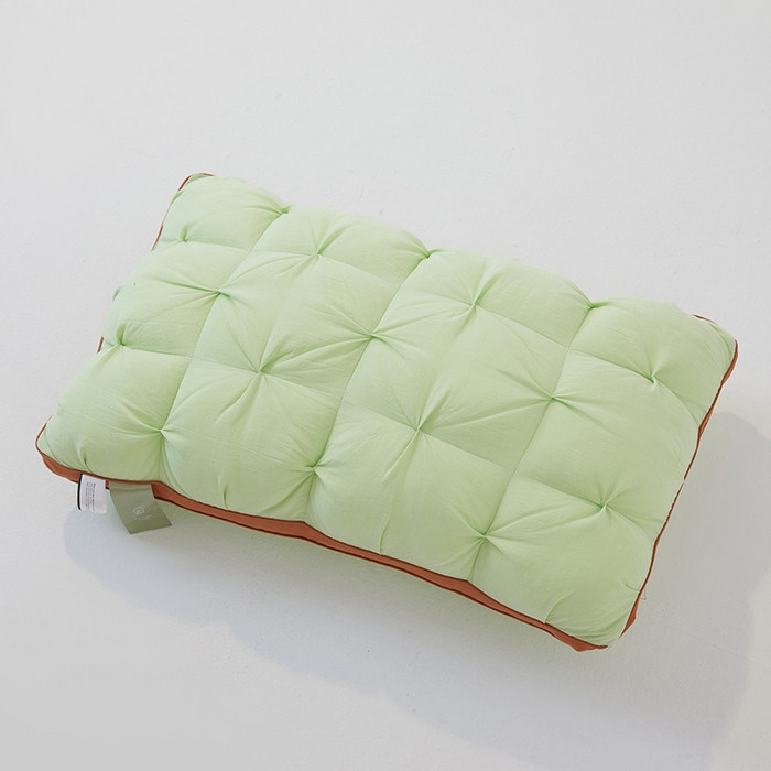 91家纺网 家纺一手货源 找家纺 安莱生活 2024新款5A抗菌早餐派创意系列枕芯-高枕-菠萝包枕 绿色48*74cm一只