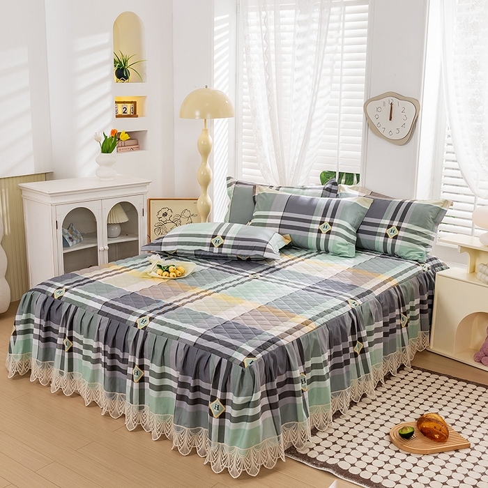 91家纺网 家纺一手货源 找家纺 琉宿家纺 2025新款全棉13372蕾丝夹棉印花床裙 普卡拉绿