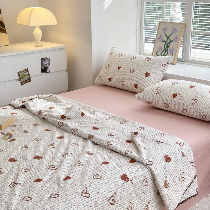 91家纺网 家纺一手货源 找家纺 星期八 2024新款全棉夏被四件套 心心相印