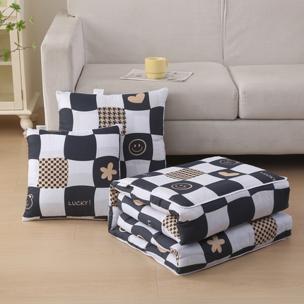 91家纺网 家纺一手货源 找家纺 铭宣家居 2025新增花型 亲肤柔软棉被抱枕被 黑白格