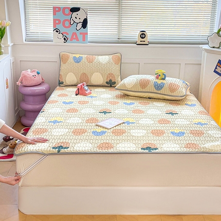 91家纺网 家纺一手货源 找家纺 （总）米帛家纺 2024新款A类凉感丝卡通乳胶凉席-绑带款