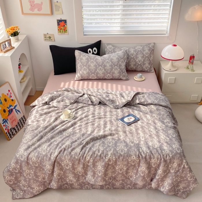 91家纺网 家纺一手货源 找家纺 迷尚 2024新款全棉双层纱大豆夏被 神秘花园紫