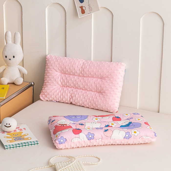 91家纺网 家纺一手货源 找家纺 芯元素 2024新款儿童全棉豆豆枕 花间小兔