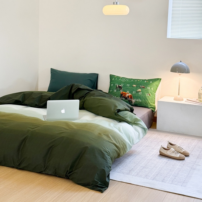 91家纺网 家纺一手货源 找家纺 艾沁家纺 2024新款40支全棉渐变色混搭四件套 渐变绿