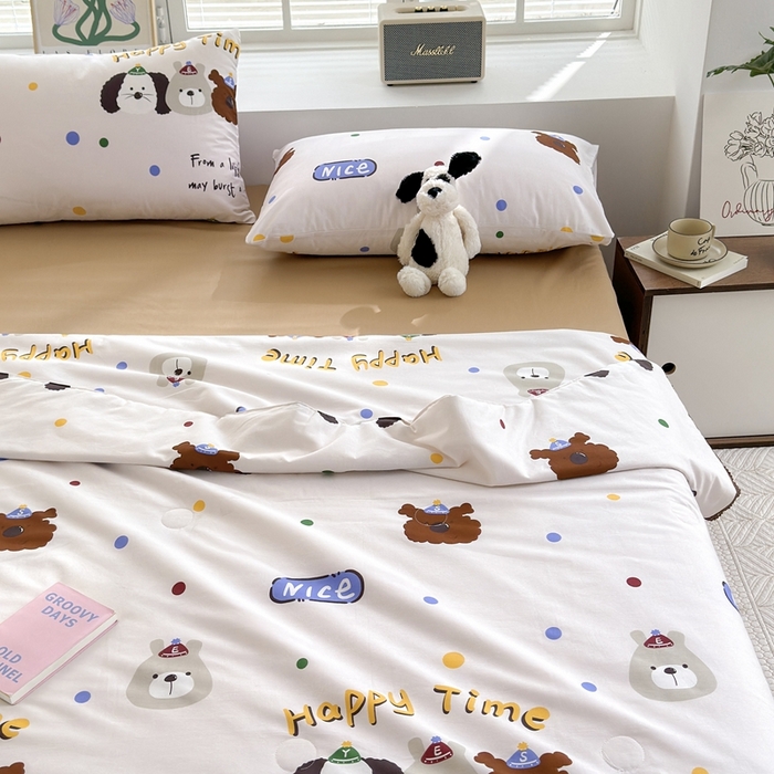 91家纺网 家纺一手货源 找家纺 星期八 2024新款全棉夏被四件套 波点狗