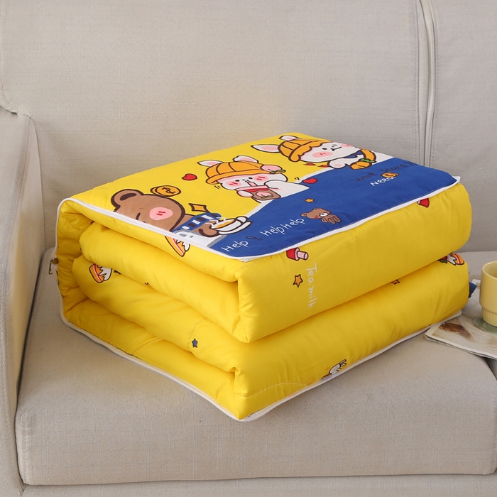 91家纺网 家纺一手货源 找家纺 铭宣家居 2025新增花型 亲肤柔软棉被抱枕被 甜心生活