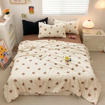 91家纺网 家纺一手货源 找家纺 迷尚 2024新款全棉双层纱大豆夏被 波点熊