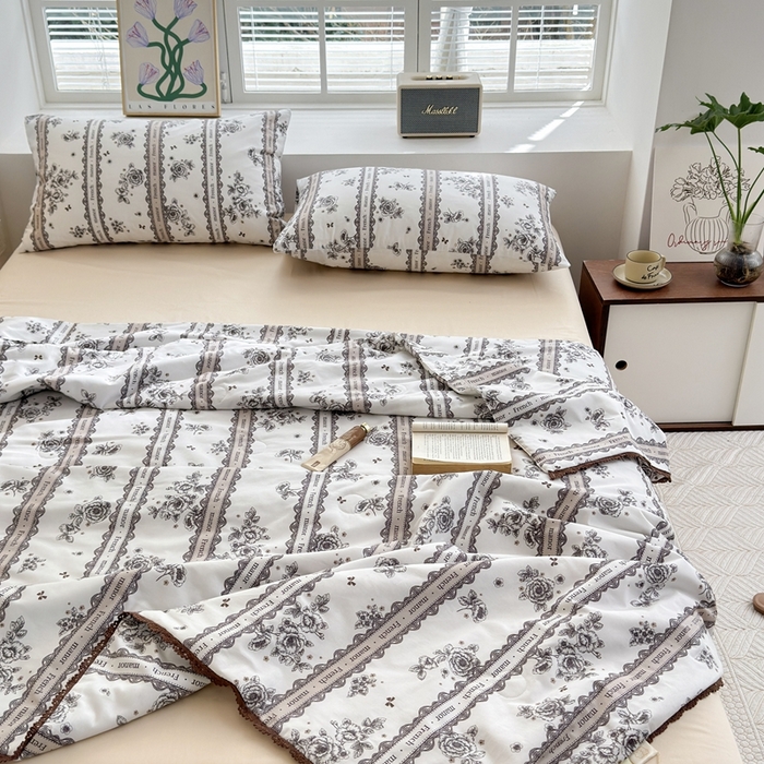 91家纺网 家纺一手货源 找家纺 星期八 2024新款全棉夏被四件套 黑茶