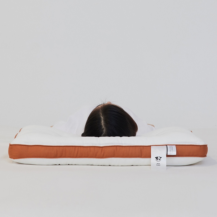 91家纺网 家纺一手货源 找家纺 安莱生活 2024新款5A抗菌早餐派创意系列枕芯-低枕-饼干枕 白色48*74cm一只