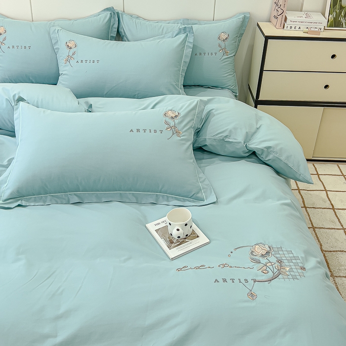 91家纺网 家纺一手货源 找家纺 U品汇 A类全棉色织水洗棉刺绣花四件套纯棉100%床单被套 花野-水碧兰