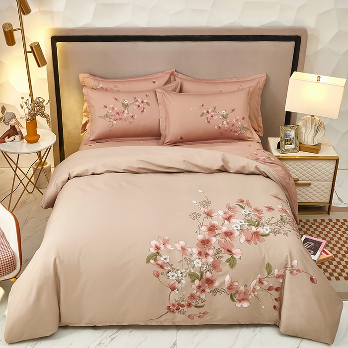 91家纺网 家纺一手货源 找家纺 雲归梦 2024新款全棉活性13372印花四件套 花香雨露-灰