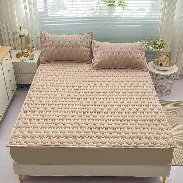 91家纺网 家纺一手货源 找家纺 恋绒家纺 2025新款A类纯棉（隔尿 防水）抗菌软床垫 浅驼色