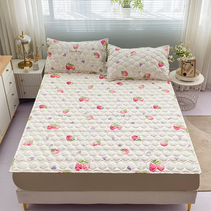 91家纺网 家纺一手货源 找家纺 恋绒家纺 2025新款A类纯棉（隔尿 防水）抗菌软床垫 水晶草莓