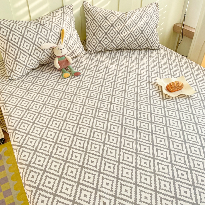 91家纺网 家纺一手货源 找家纺 寐眠 2024新款全棉老粗布印花床单床盖 时尚灰格