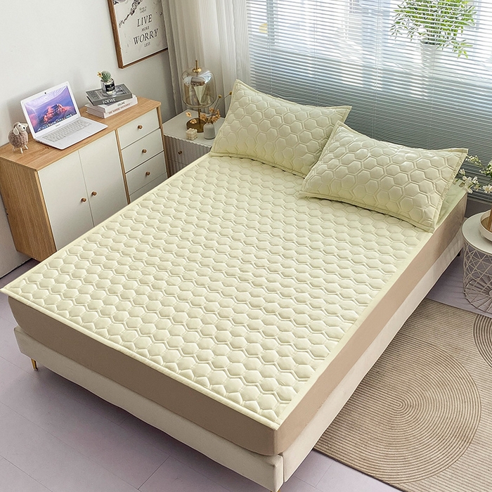 91家纺网 家纺一手货源 找家纺 恋绒家纺 2025新款A类纯棉（隔尿 防水）抗菌软床垫 奶油黄