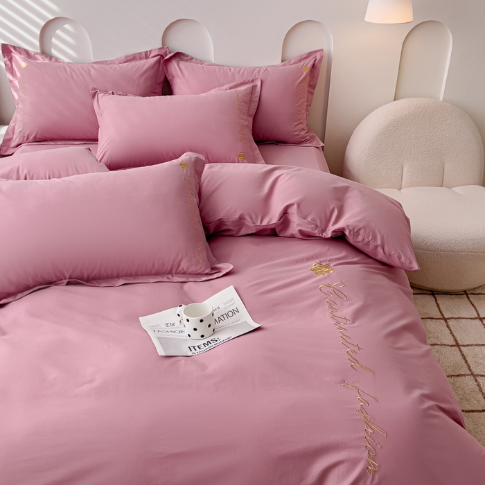 91家纺网 家纺一手货源 找家纺 U品汇 A类全棉色织水洗棉刺绣花四件套纯棉100%床单被套 可可小香-雅朵粉