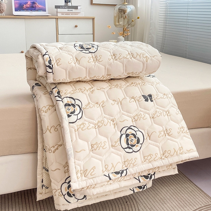 91家纺网 家纺一手货源 找家纺 恋绒家纺 2025新款A类纯棉（隔尿 防水）抗菌软床垫 莱卡时尚