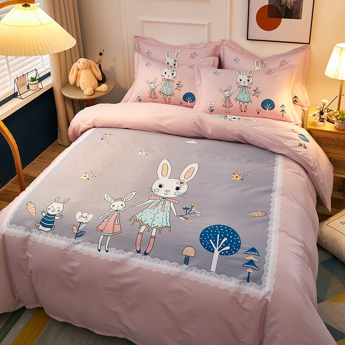 91家纺网 家纺一手货源 找家纺 雲归梦 2024新款全棉活性13372印花四件套 安妮日记