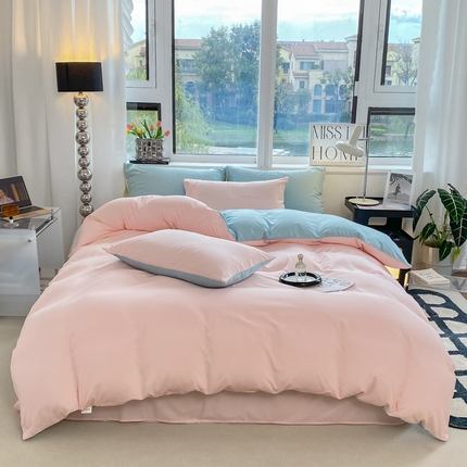 91家纺网 家纺一手货源 找家纺 芷凡家纺 2024新款亲肤棉纯色双拼四件套 奶油粉+蓝灰