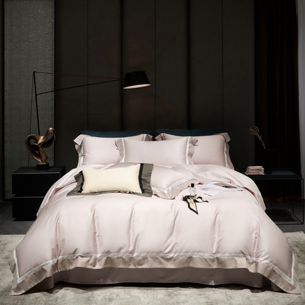 91家纺网 家纺一手货源 找家纺 时亿家居 2024新款100支色织拼接长绒棉四件套-邂逅 邂逅温柔粉