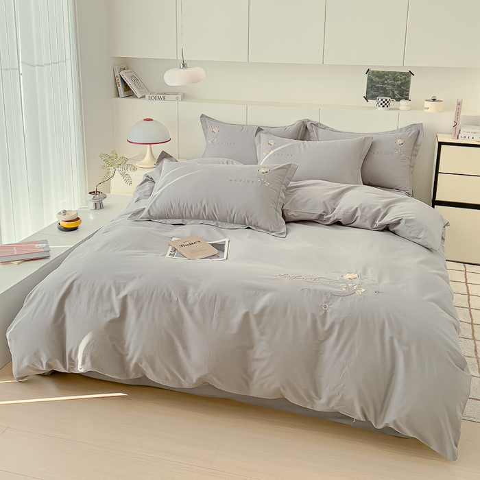 91家纺网 家纺一手货源 找家纺 U品汇 A类全棉色织水洗棉刺绣花四件套纯棉100%床单被套 花野-罗马灰