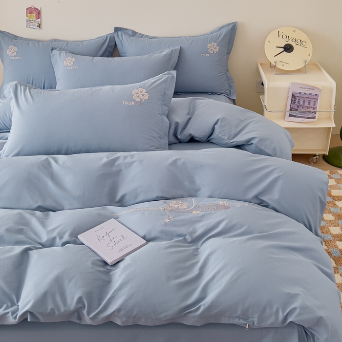 91家纺网 家纺一手货源 找家纺 U品汇 A类全棉色织水洗棉刺绣花四件套纯棉100%床单被套 莫丽-浅蓝