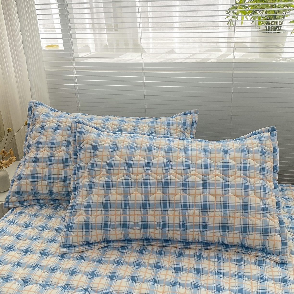 91家纺网 家纺一手货源 找家纺 恋绒家纺 2025新款A类纯棉（隔尿 防水）抗菌软床垫 寻彩空间