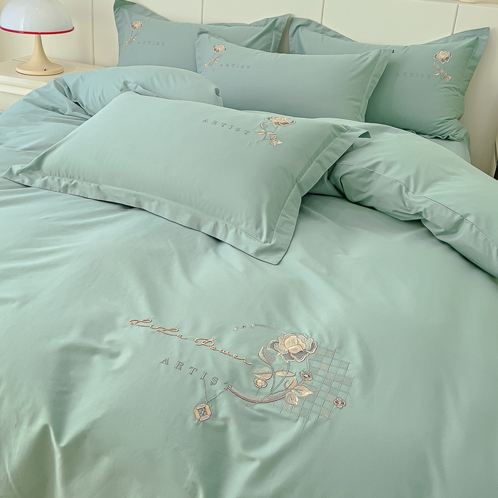 91家纺网 家纺一手货源 找家纺 U品汇 A类全棉色织水洗棉刺绣花四件套纯棉100%床单被套 花野-艾草绿