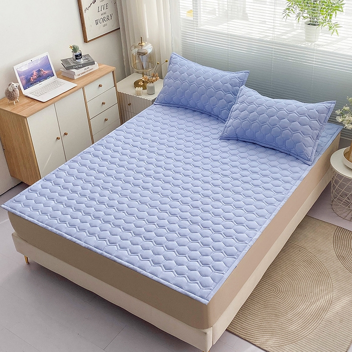 91家纺网 家纺一手货源 找家纺 恋绒家纺 2025新款A类纯棉（隔尿 防水）抗菌软床垫 清新蓝