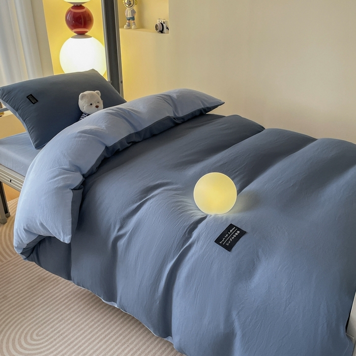 91家纺网 家纺一手货源 找家纺 米瑞娜2024水洗棉麻双拼纯色学生款四件套 雾蓝+淡蓝