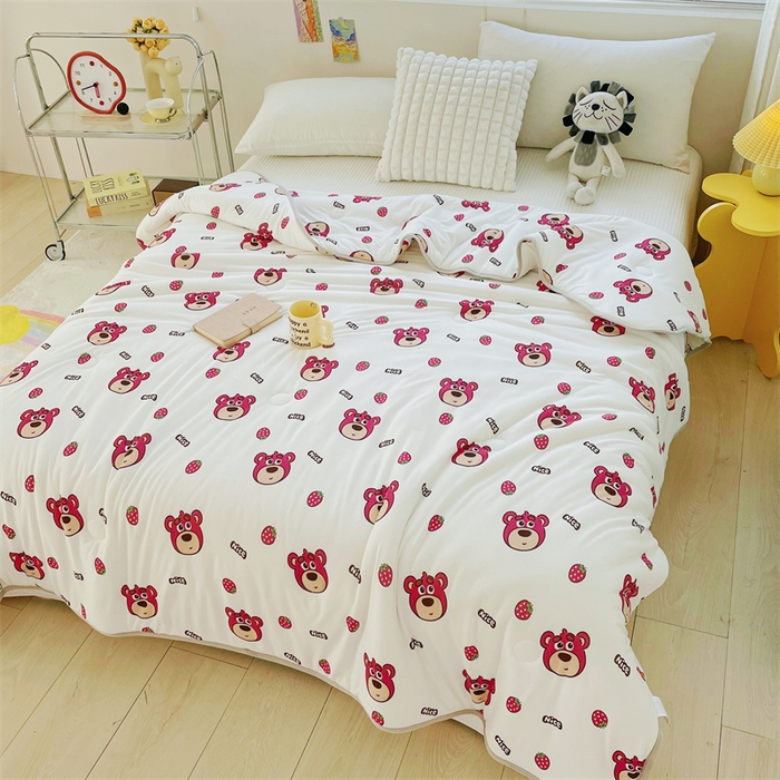 91家纺网 家纺一手货源 找家纺 米米儿家纺 2024新款A类针织棉夏被夏凉被被子被芯 草莓小熊