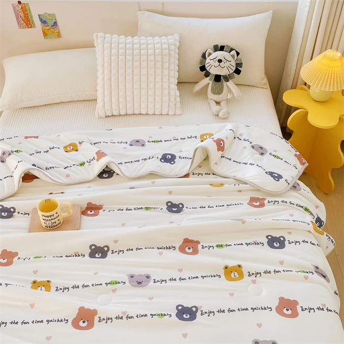 91家纺网 家纺一手货源 找家纺 米米儿家纺 2024新款A类针织棉夏被夏凉被被子被芯 字母熊