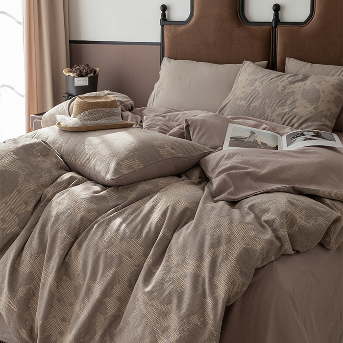 91家纺网 家纺一手货源 找家纺 棉邦 2024新款全棉色织工艺双层纱四件套 大展宏图卡其