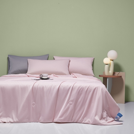 91家纺网 家纺一手货源 找家纺 莱登卡奴 2025新款A类云母凉感丝系列-单夏被 粉玉