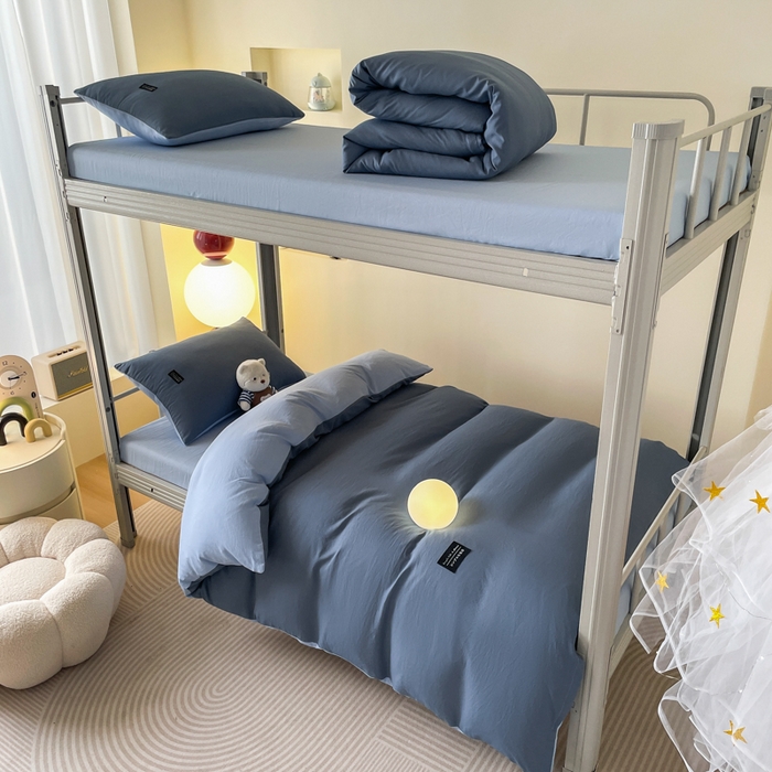 91家纺网 家纺一手货源 找家纺 米瑞娜 2024新款水洗棉麻双拼纯色学生三件套 雾蓝+淡蓝